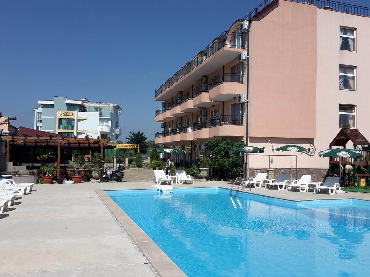 Hotel Black Sea - Breakfast, Pool & Free Parking Obzor Exterior foto