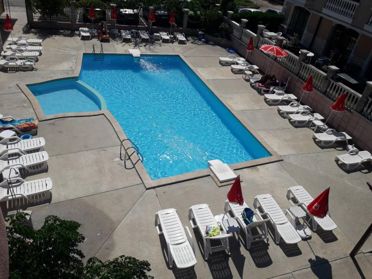 Hotel Black Sea - Breakfast, Pool & Free Parking Obzor Exterior foto